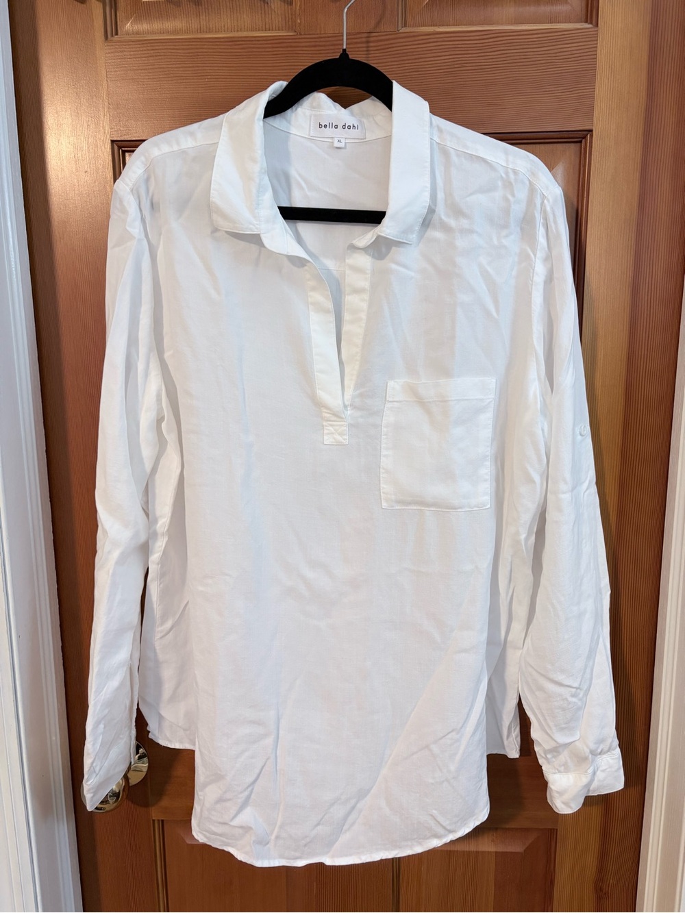 Bella Dahl White Long-Sleeve Pullover Shirt with Chest Pocket